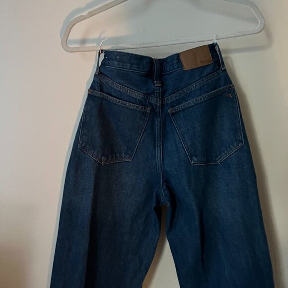Madewell Baggy Straight Jeans in Dark Worn Indigo Wash - Picture 4 of 9
